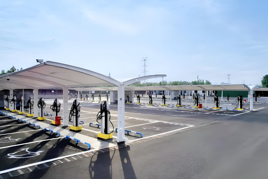 面向充电桩电动车棚的消防痛点与中旭宏卫自备水泡沫喷淋智能系统解决方案